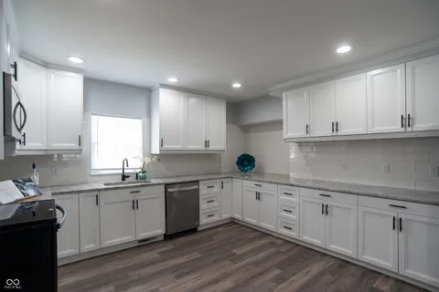 $432,000 | 562 Keystone Avenue, Indianapolis, IN 46201