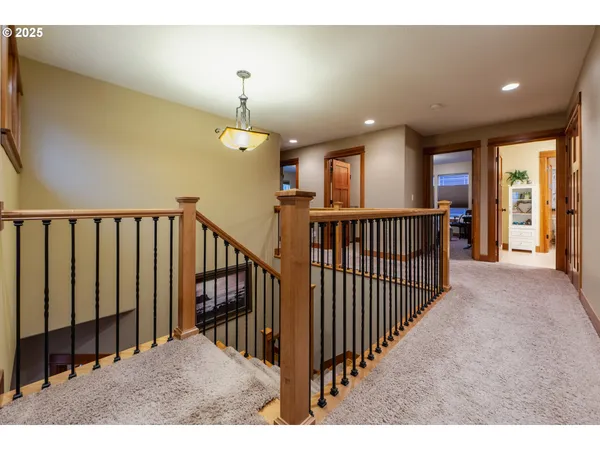 $939,000 | 1110 Redtail Loop, Hood River, OR 97031