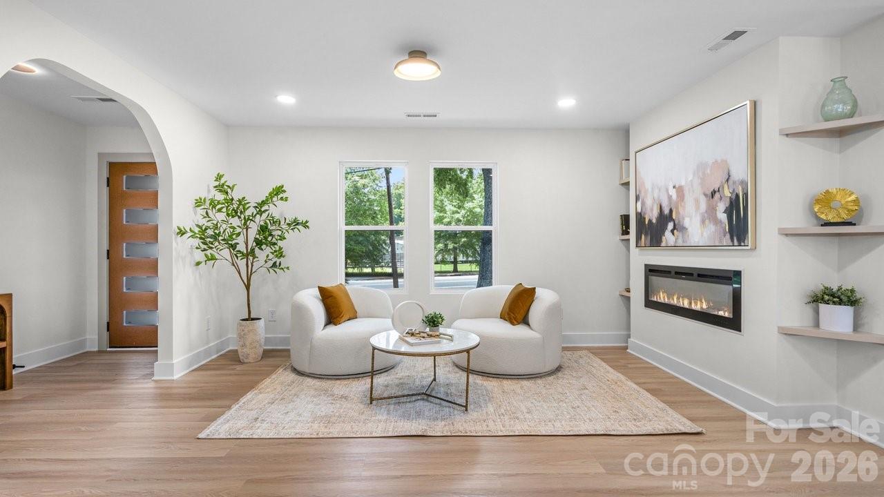 409 Scaleybark Road Charlotte, NC 28209 - Photo 9 of 39