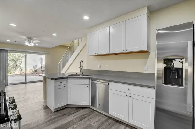 $2,150 | 8824 Cornwall Glen Avenue, Las Vegas, NV 89129