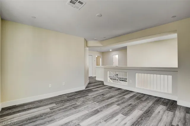 $2,150 | 8824 Cornwall Glen Avenue, Las Vegas, NV 89129
