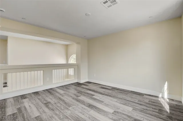 $2,150 | 8824 Cornwall Glen Avenue, Las Vegas, NV 89129