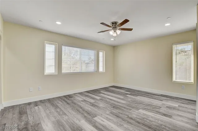 $2,150 | 8824 Cornwall Glen Avenue, Las Vegas, NV 89129