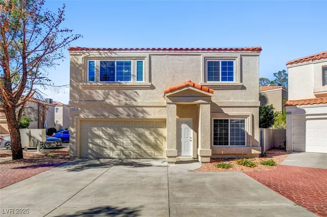 $2,150 | 8824 Cornwall Glen Avenue, Las Vegas, NV 89129