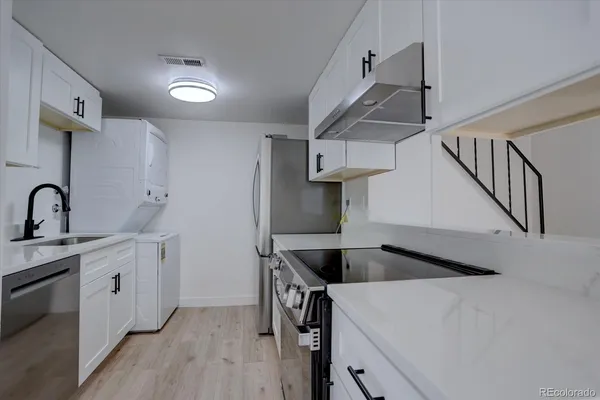 $254,900 | 9005 East Lehigh Avenue, Unit 19, Denver, CO 80237