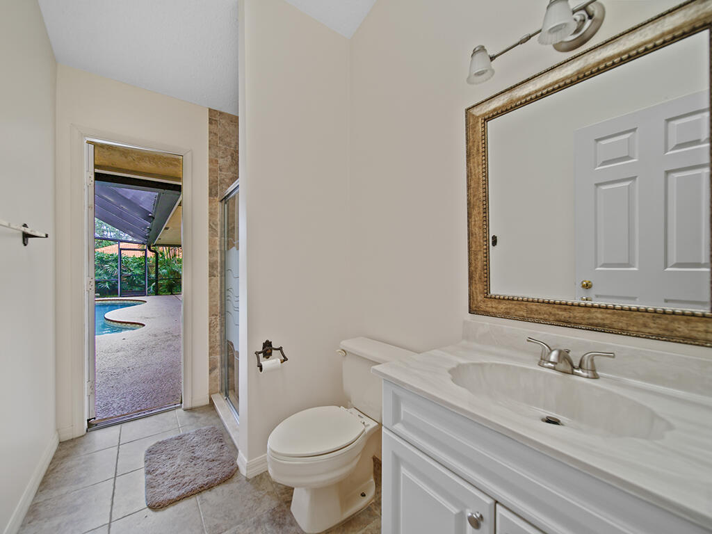9 West High Point Road Sewall's Point, FL 34996 - Photo 23 of 33 cabanabath1