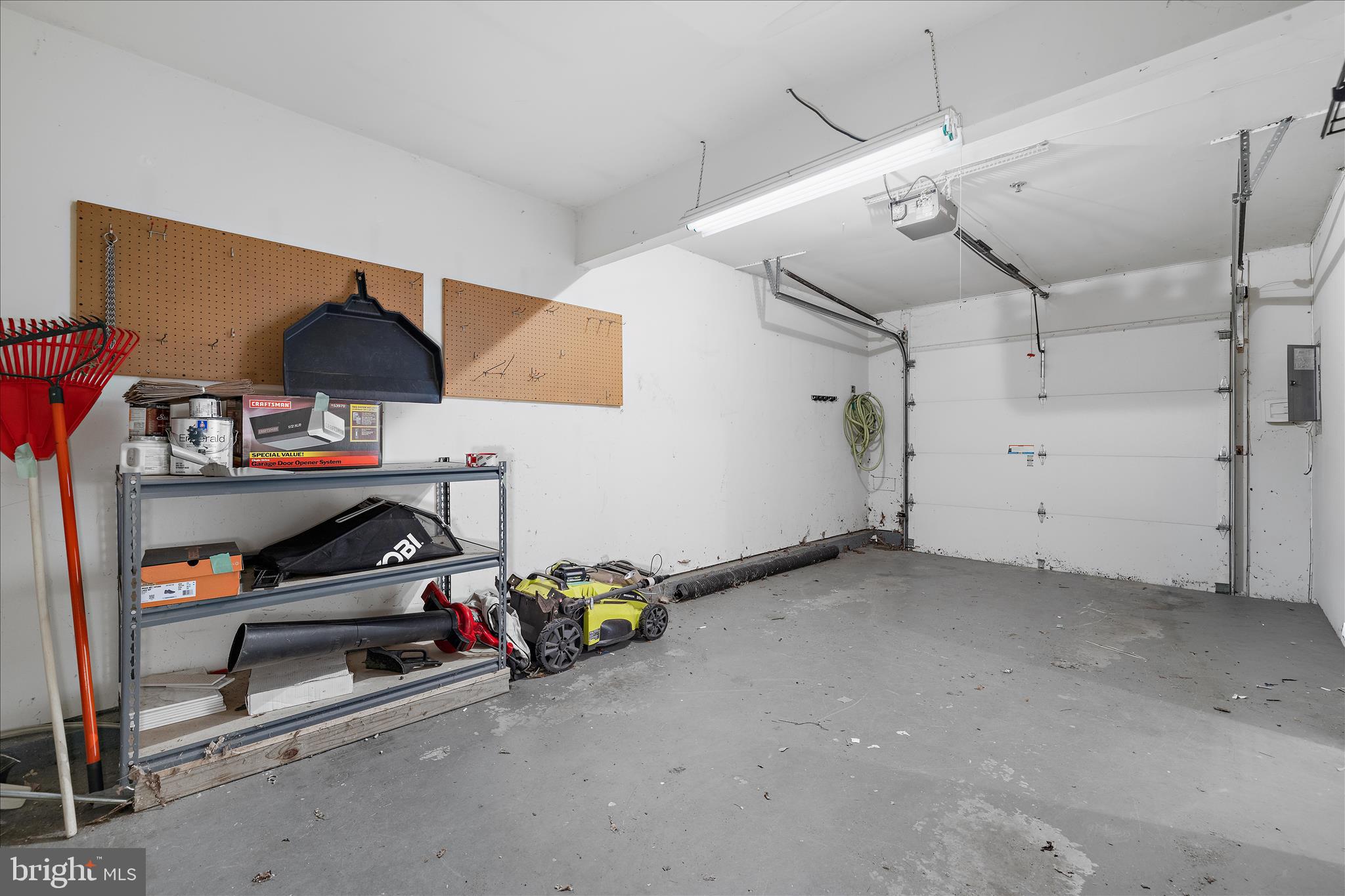 2634 Tallwind Court Crofton, MD 21114 - Photo 33 of 51 1 car garage