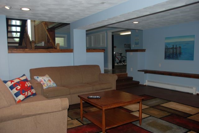 414 Middlebridge Road South Kingstown, RI 02879 - Photo 18 of 26