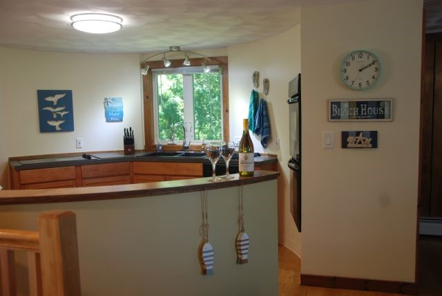 414 Middlebridge Road South Kingstown, RI 02879 - Photo 2 of 26