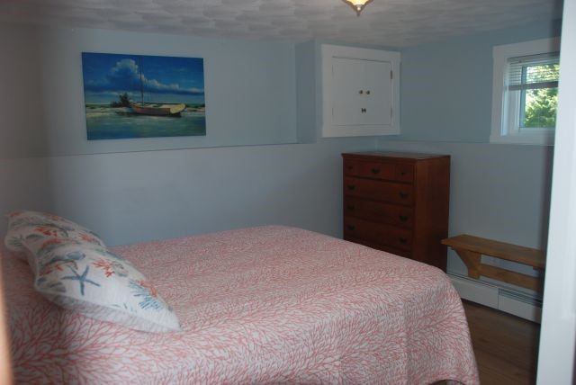 414 Middlebridge Road South Kingstown, RI 02879 - Photo 23 of 26