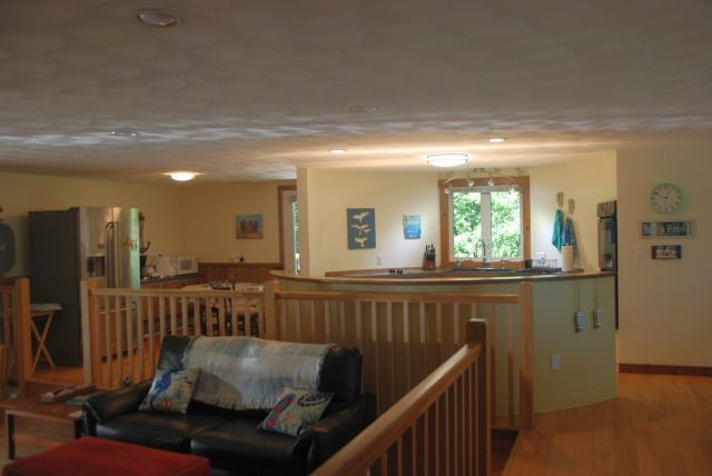 414 Middlebridge Road South Kingstown, RI 02879 - Photo 9 of 26