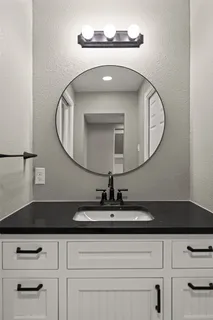 $849,000 | 5528 Wild Foxglove Road, Spicewood, TX 78669