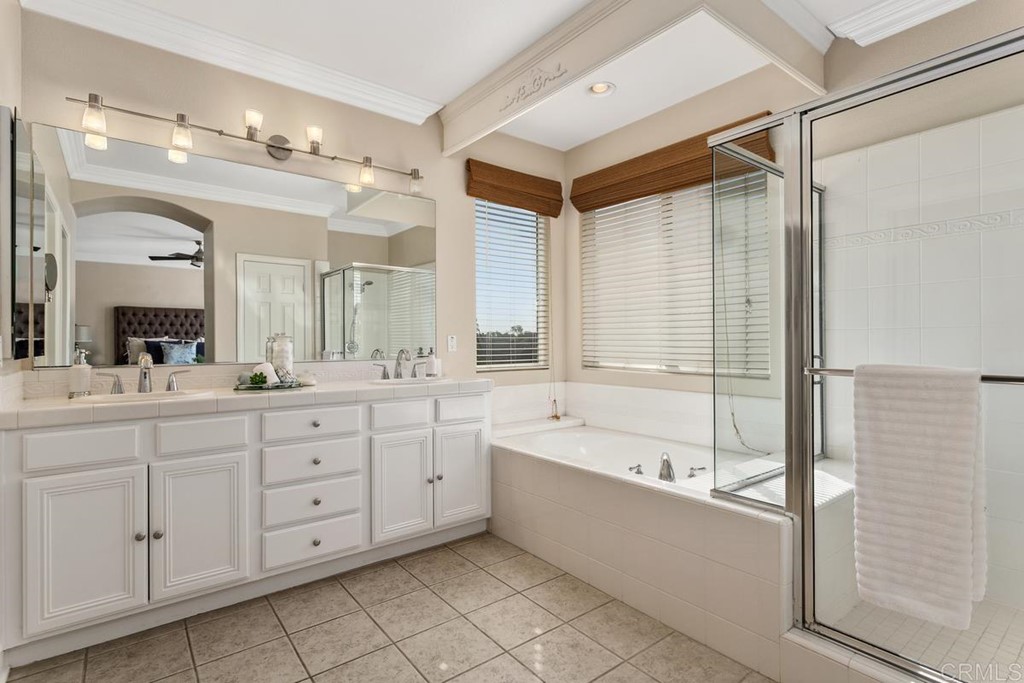 3803 Crownpoint Court Carlsbad, CA 92010 - Photo 32 of 50