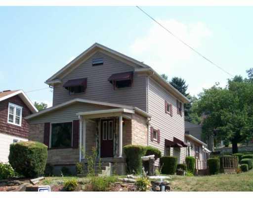 745 Virginia Avenue Rochester, PA 15074 - Photo 1 of 5