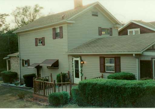 745 Virginia Avenue Rochester, PA 15074 - Photo 2 of 5