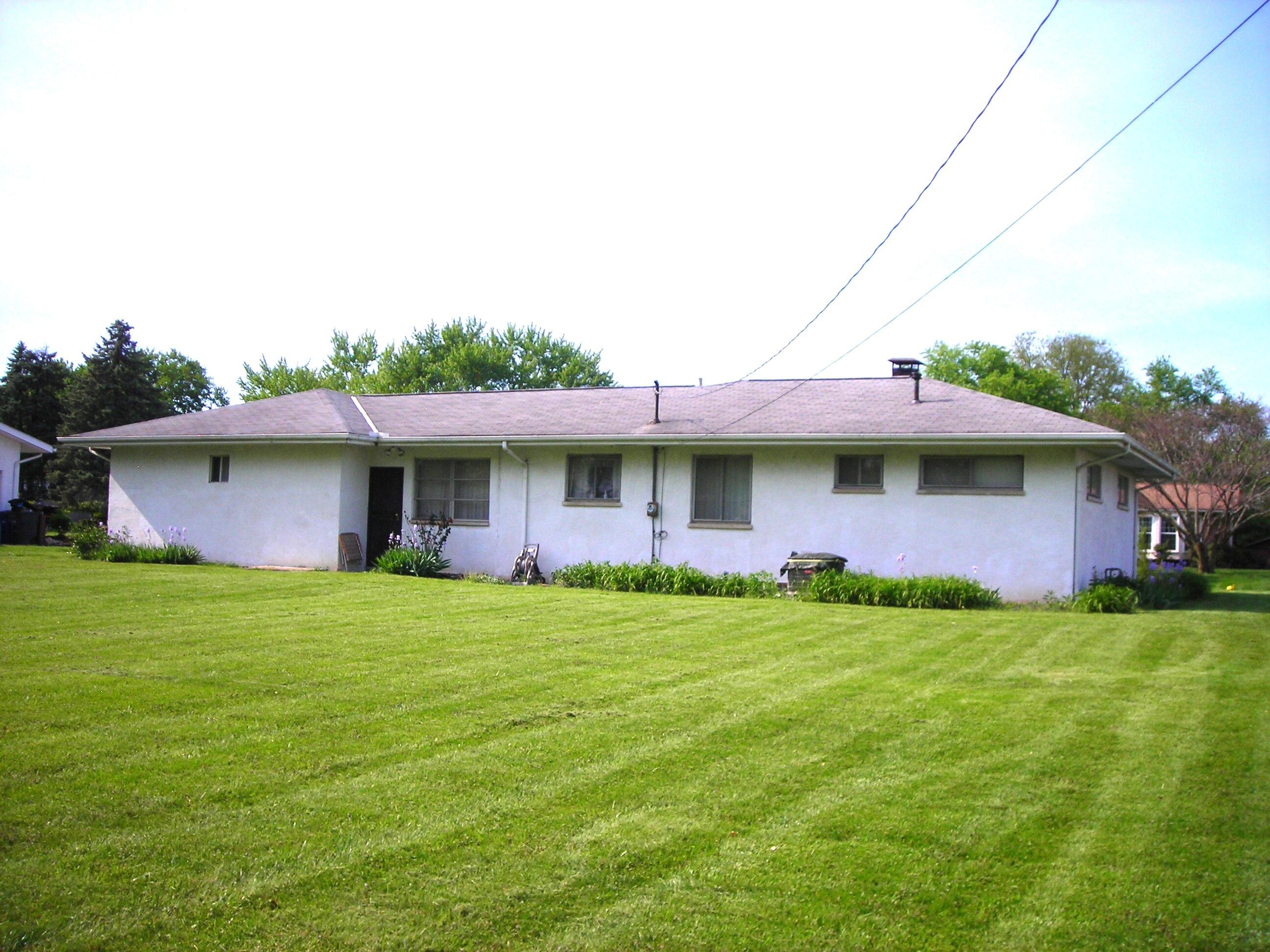 2405 Koebel Road Columbus, OH 43207 - Photo 5 of 24 DSCN2532