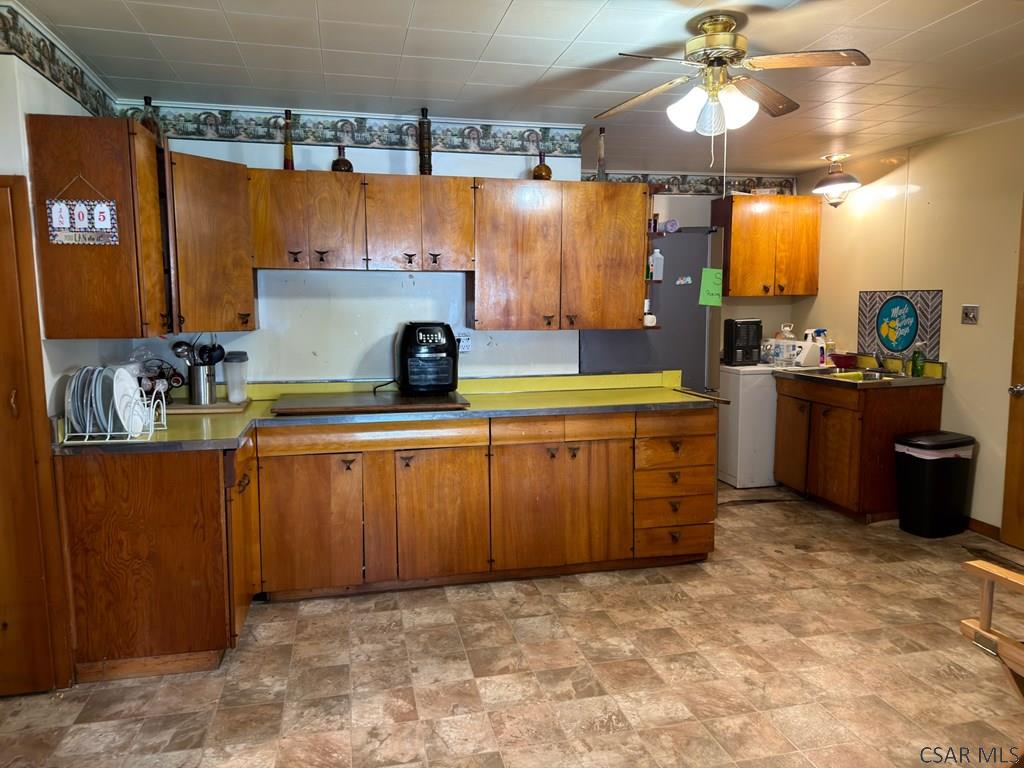 100 Penn Street Burnside, PA 15721 - Photo 10 of 29