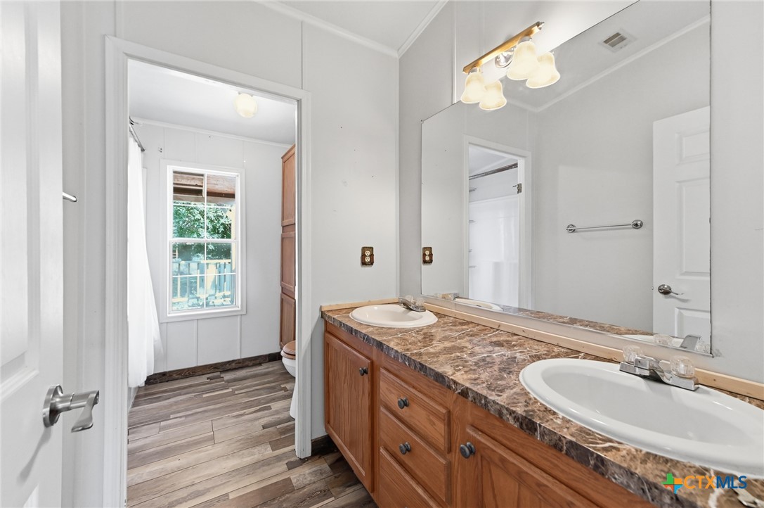 357 Dallas Street Bandera, TX 78003 - Photo 22 of 48 Gallery Image 22