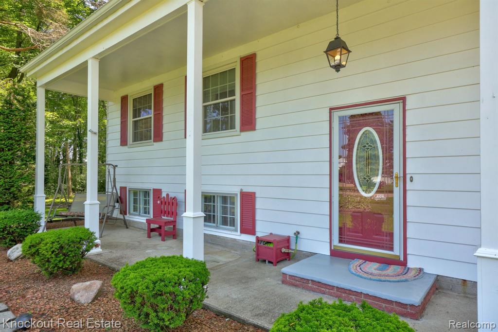 1750 Gabel Road Saginaw, MI 48601 - Photo 7 of 51 Gallery Image 7