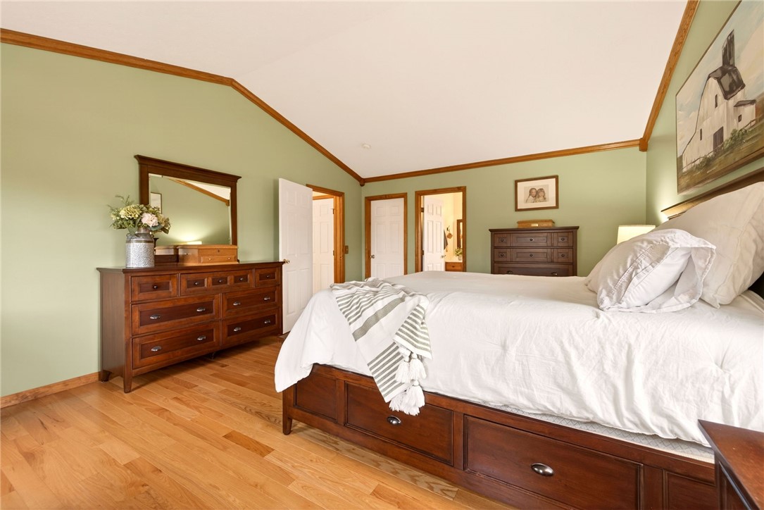 3249 Big Ridge Road Ogden, NY 14559 - Photo 27 of 50 Primary Bedroom