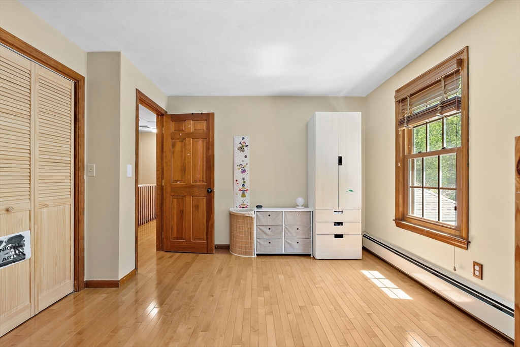 4 Dix Road Franklin, MA 02038 - Photo 17 of 39