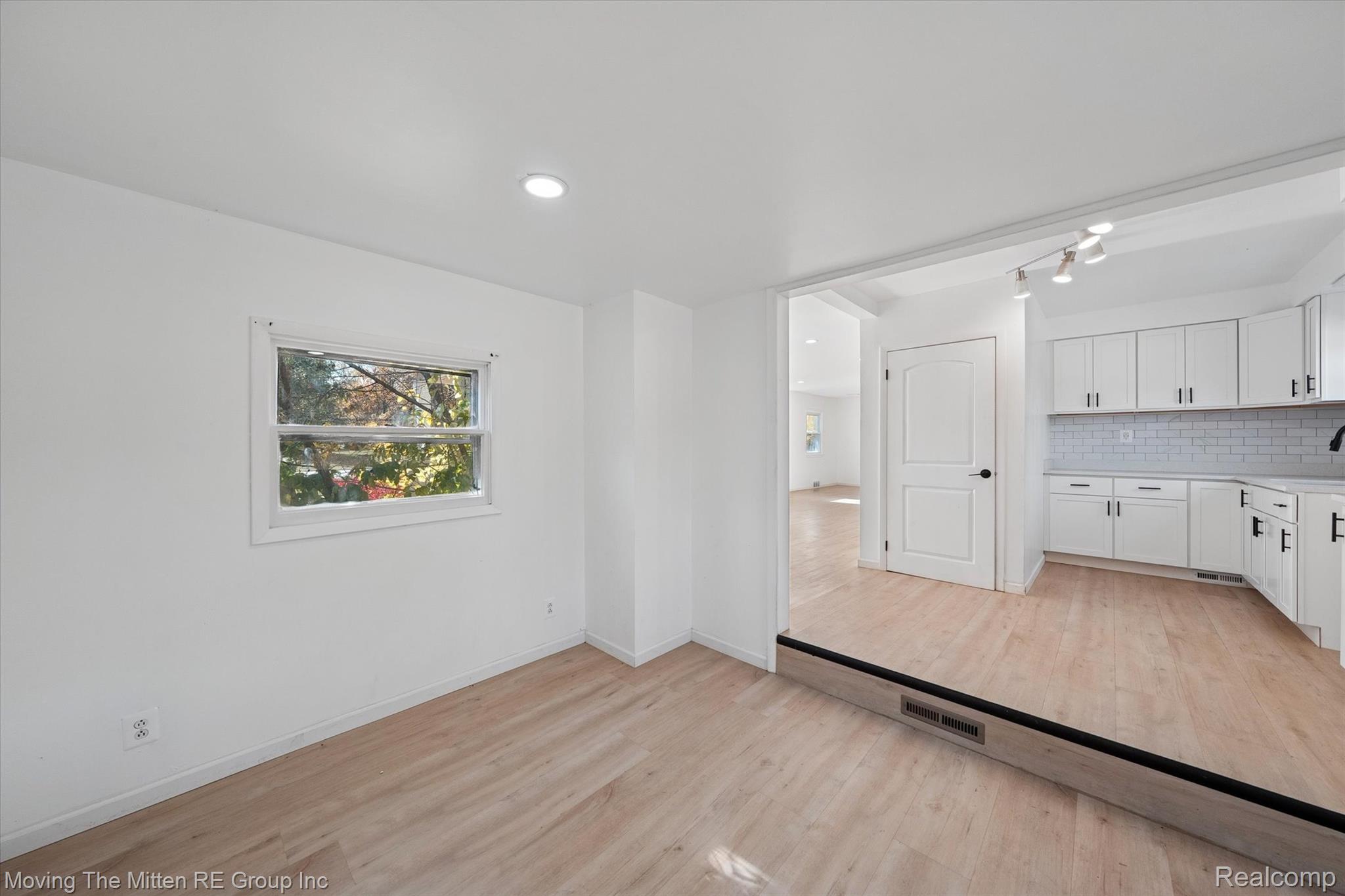41190 Savage Road Belleville, MI 48111 - Photo 13 of 38 16-41190-Savage-Rd-WindowStill-Real-Estate-Photography-26.jpg