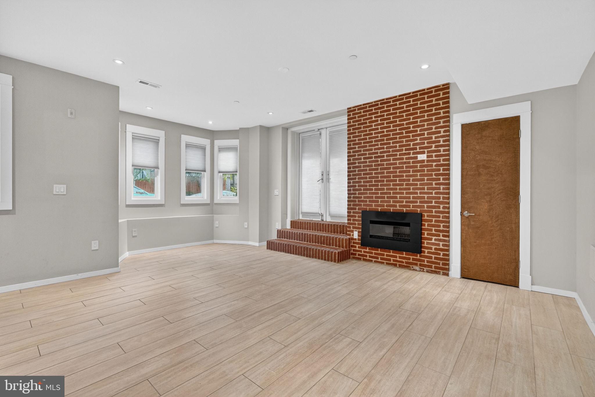 1620 15th Street Northwest, Unit 1 Washington, DC 20009 - Photo 15 of 30