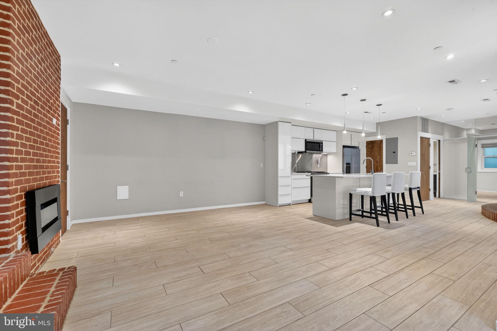 1620 15th Street Northwest, Unit 1 Washington, DC 20009 - Photo 17 of 30