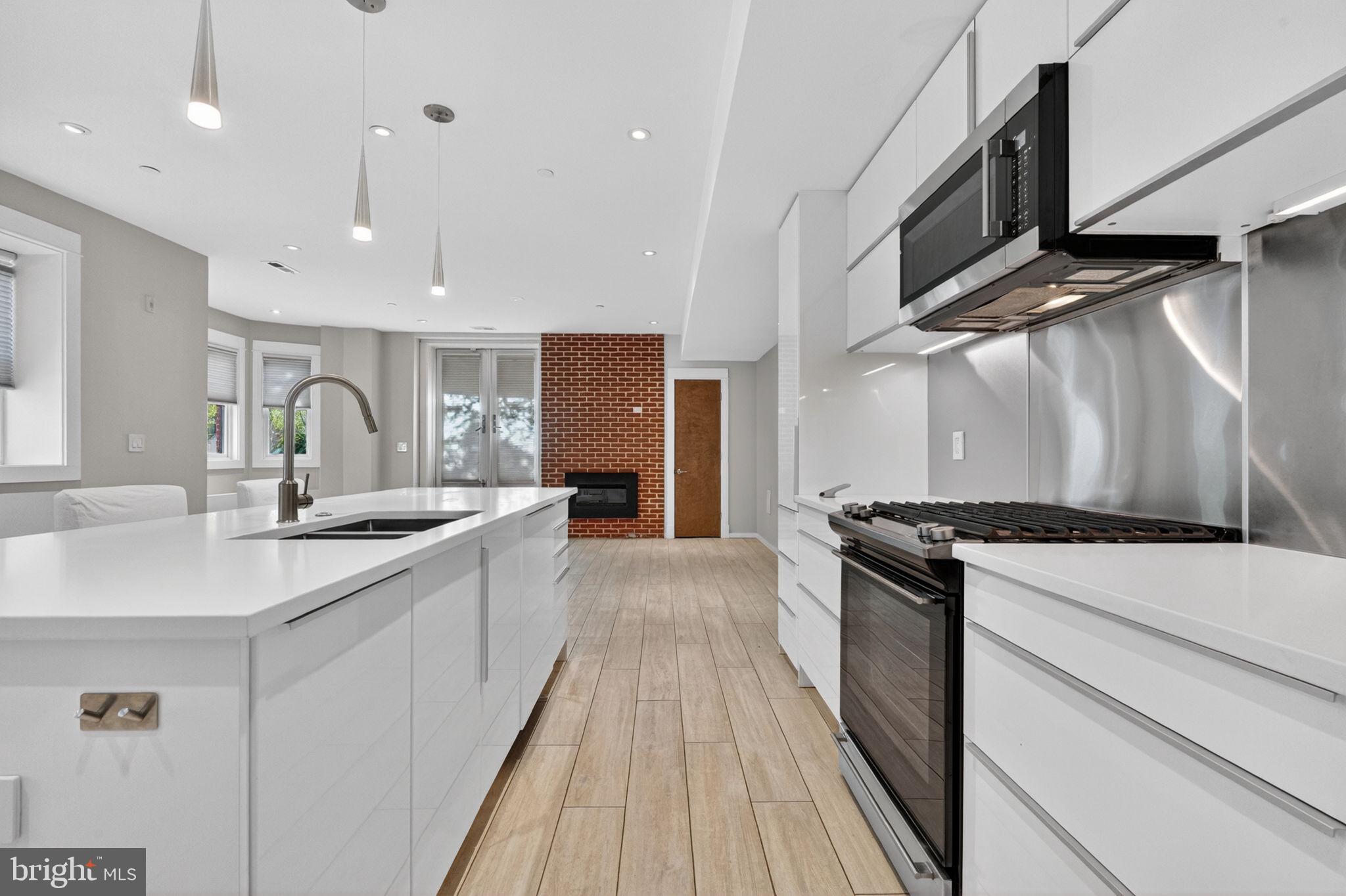 1620 15th Street Northwest, Unit 1 Washington, DC 20009 - Photo 7 of 30
