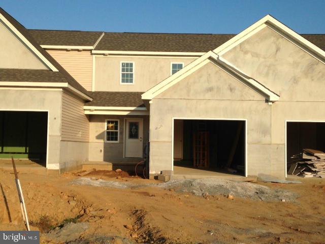 534 White Chapel Road, Unit 17 Lancaster, PA 17603 - Photo 6 of 13 Gallery Image 6