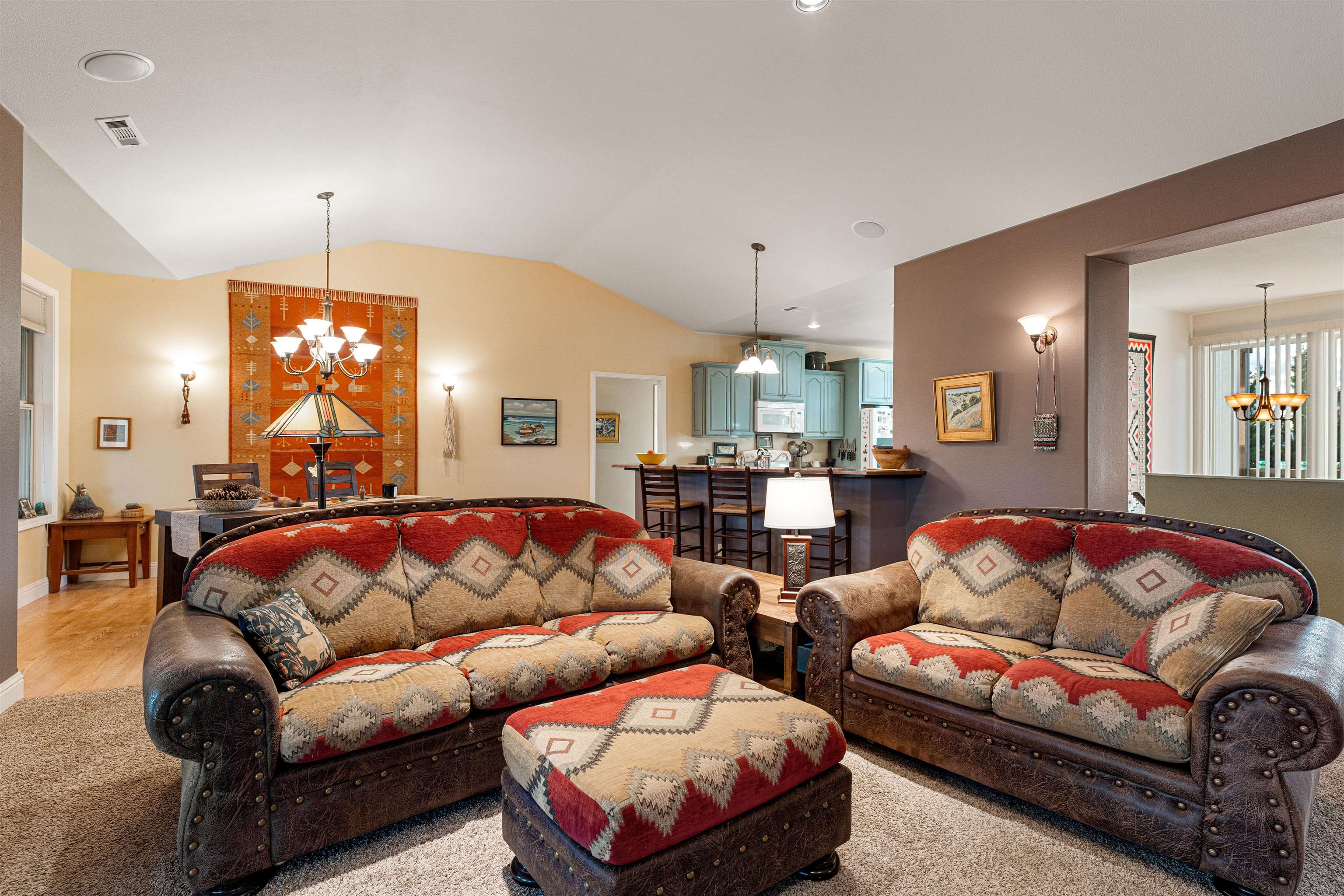 6124 Quarry Road Weed, CA 96094 - Photo 6 of 27 Gallery Image 6