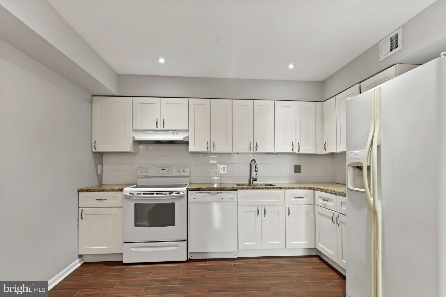 6145 Edsall Road, Unit A Alexandria, VA 22304 - Photo 13 of 23