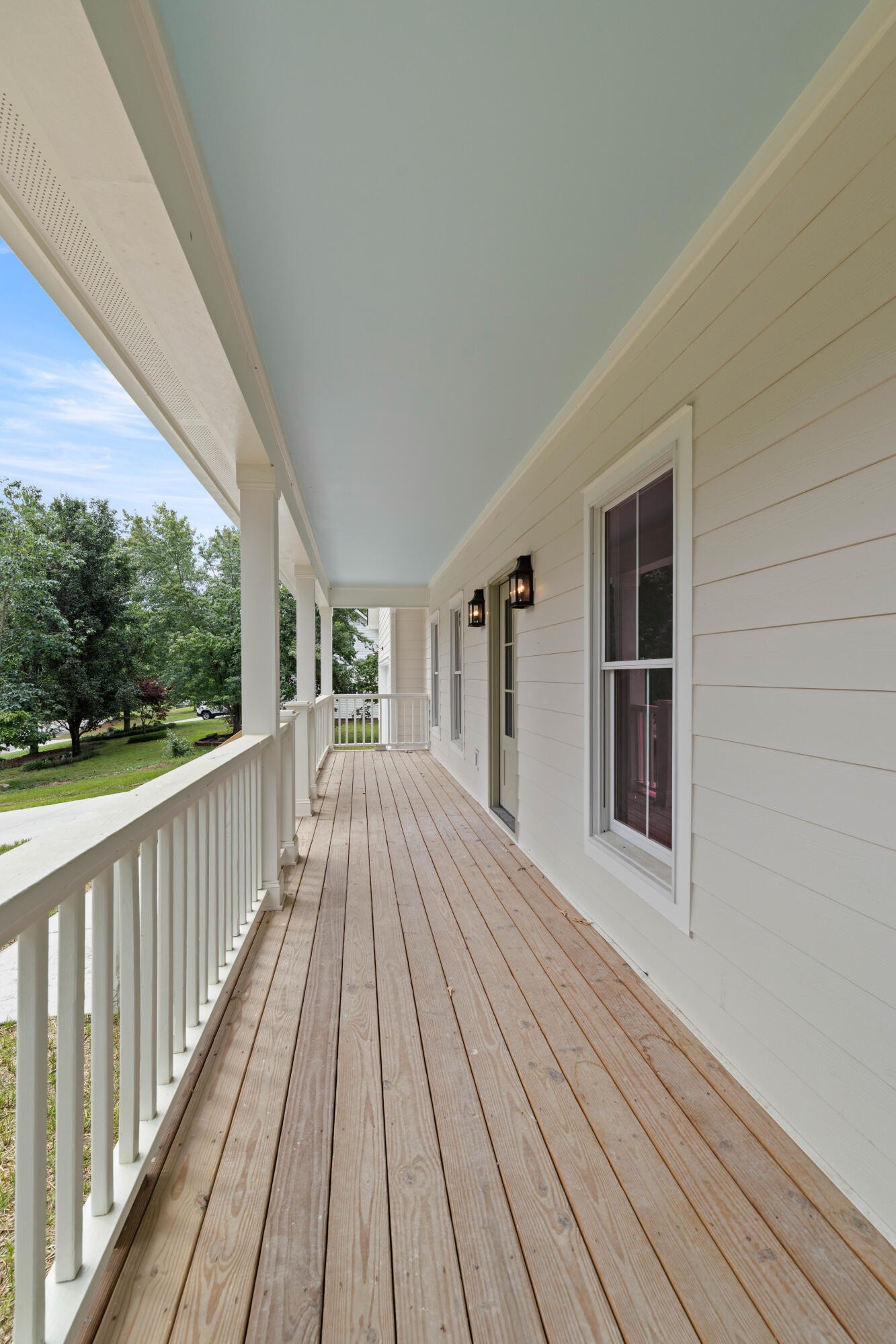293 Peavine Way Rock Spring, GA 30739 - Photo 4 of 44