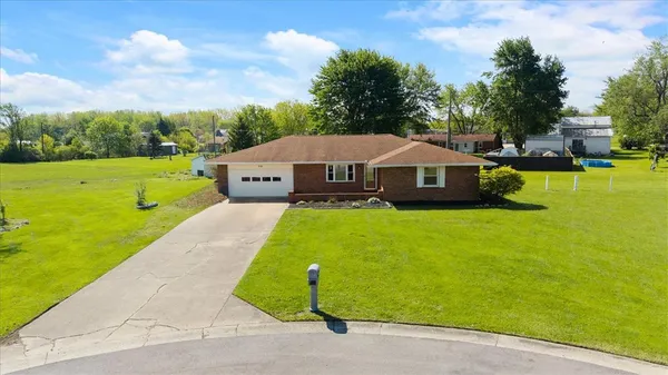 $269,900 | 718 Lynwood Court, Union City, OH 45390
