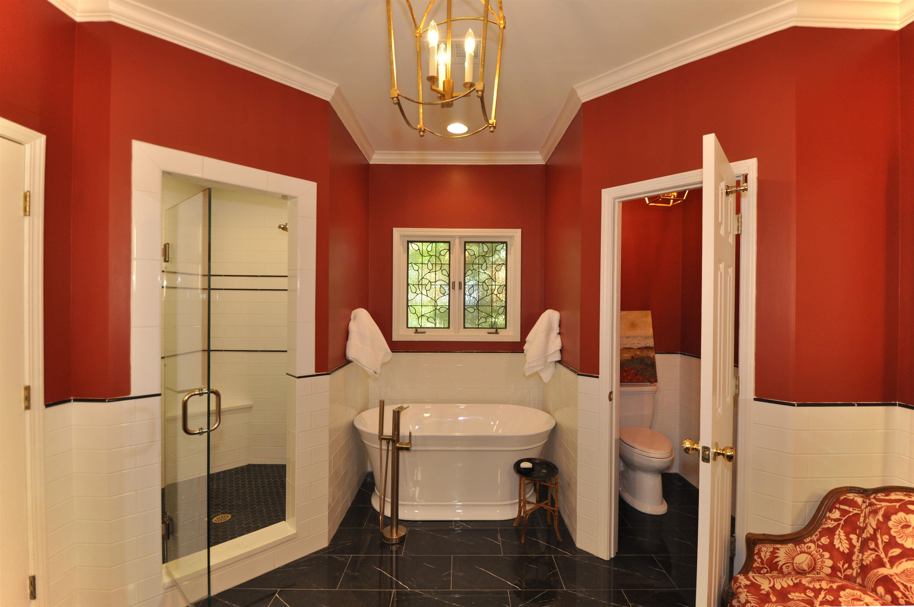 5229 Lexington Road Memphis, TN 38120 - Photo 17 of 24 Updated marble counters/floors, new light fixtures