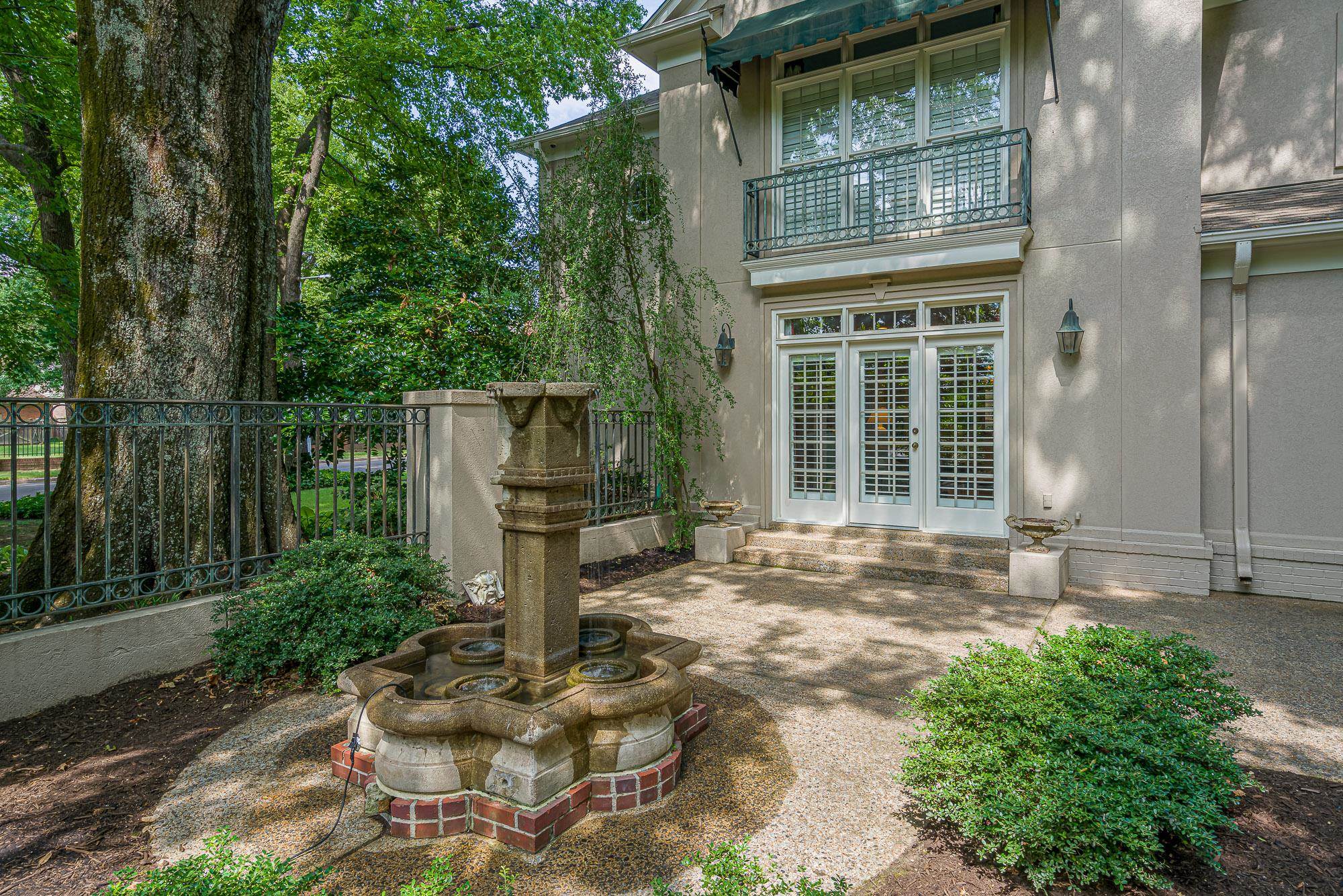 5229 Lexington Road Memphis, TN 38120 - Photo 24 of 24 Gallery Image 24
