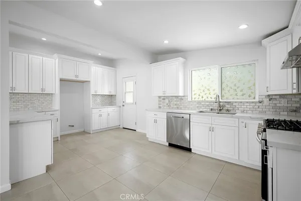 $4,750 | 3113 Harmony Place, Unit A, La Crescenta, CA 91214