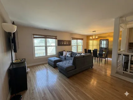 $199,900 | 790 Regina Court, Unit 790, Woodstock, IL 60098