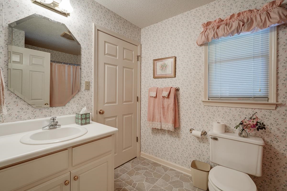 364 Sunward Path Inman, SC 29349 - Photo 18 of 36