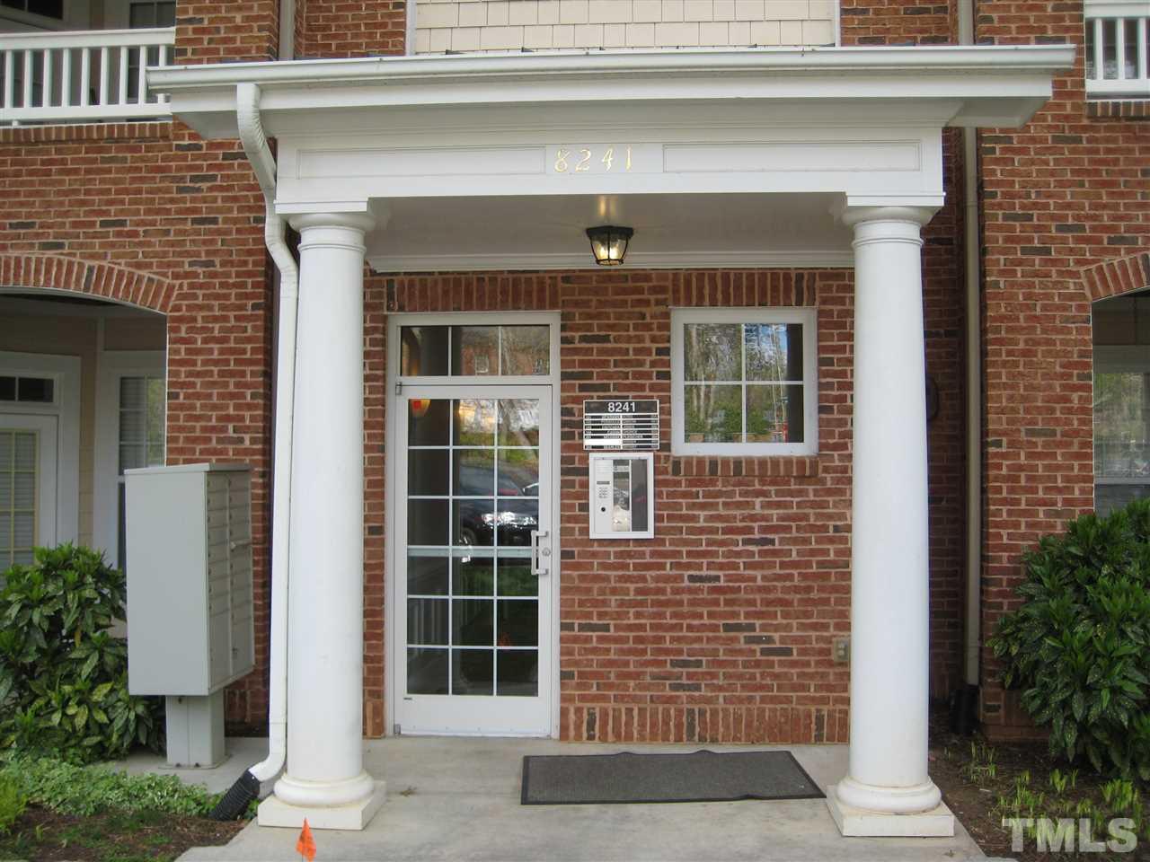 8241 Allyns Landing Way, Unit 101 Raleigh, NC 27615 - Photo 2 of 17 Gallery Image 2