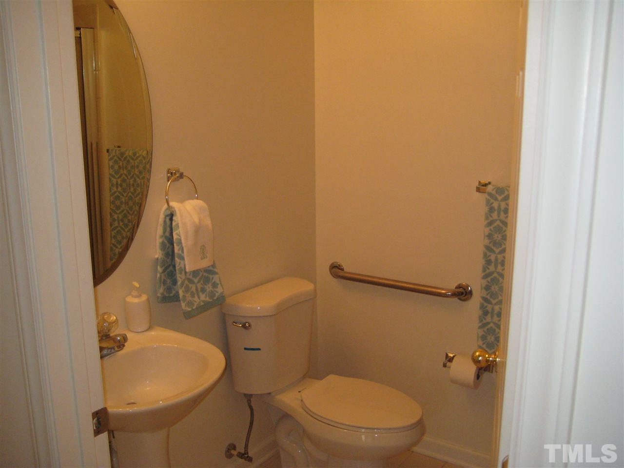 8241 Allyns Landing Way, Unit 101 Raleigh, NC 27615 - Photo 10 of 17 Gallery Image 10