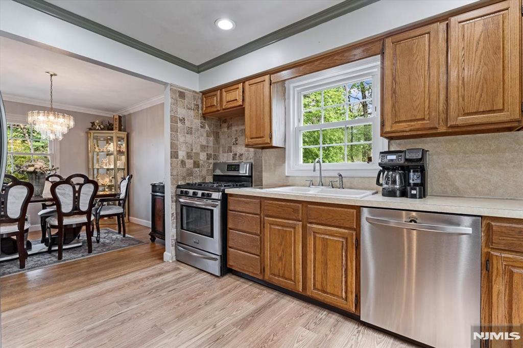 26 Meslar Road Morris Township, NJ 07950 - Photo 5 of 31