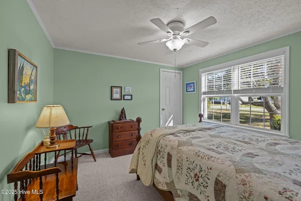 $319,900 | 169 Nelson Street, Harkers Island, NC 28531