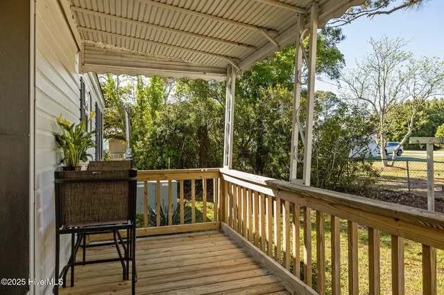 $319,900 | 169 Nelson Street, Harkers Island, NC 28531