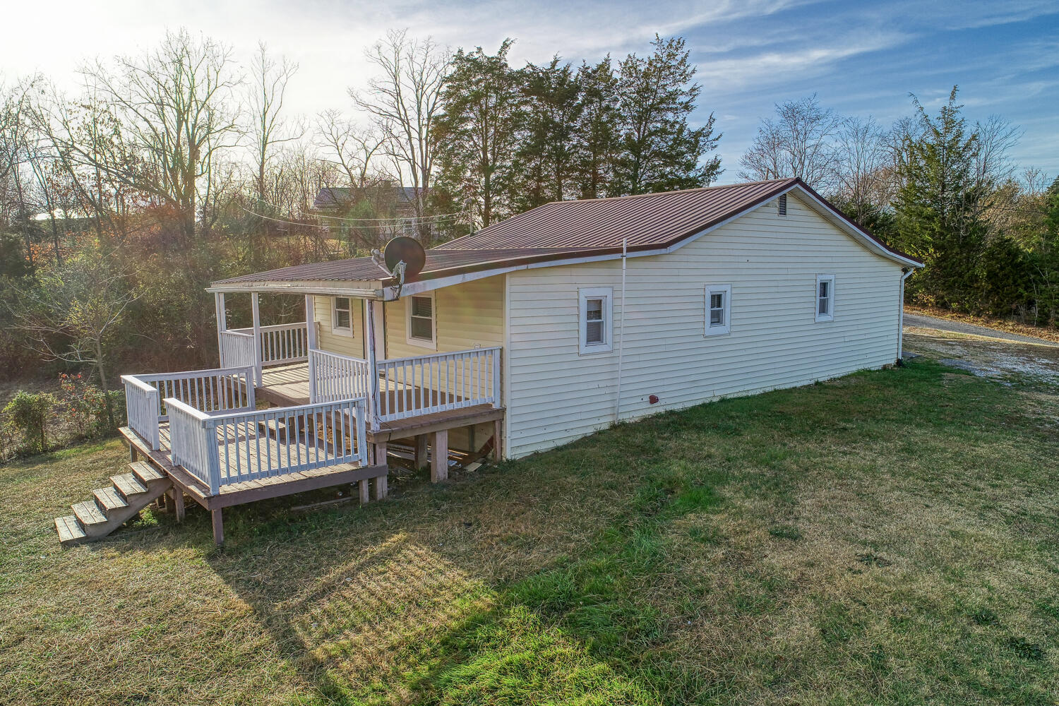 489 Wolfe Branch Road Bulls Gap, TN 37711 - Photo 5 of 55 Brown. 498 Wolfe. BG MLSa (5 of 20)