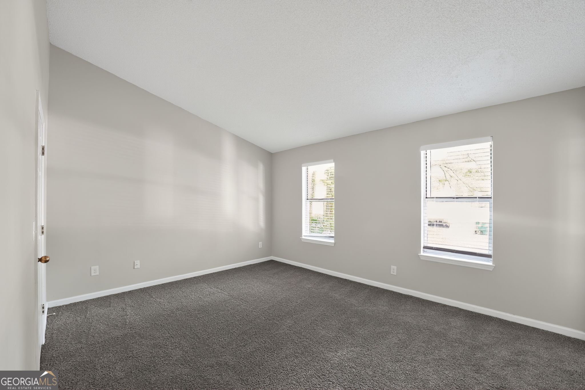 767 Forest Path Stone Mountain, GA 30088 - Photo 10 of 19