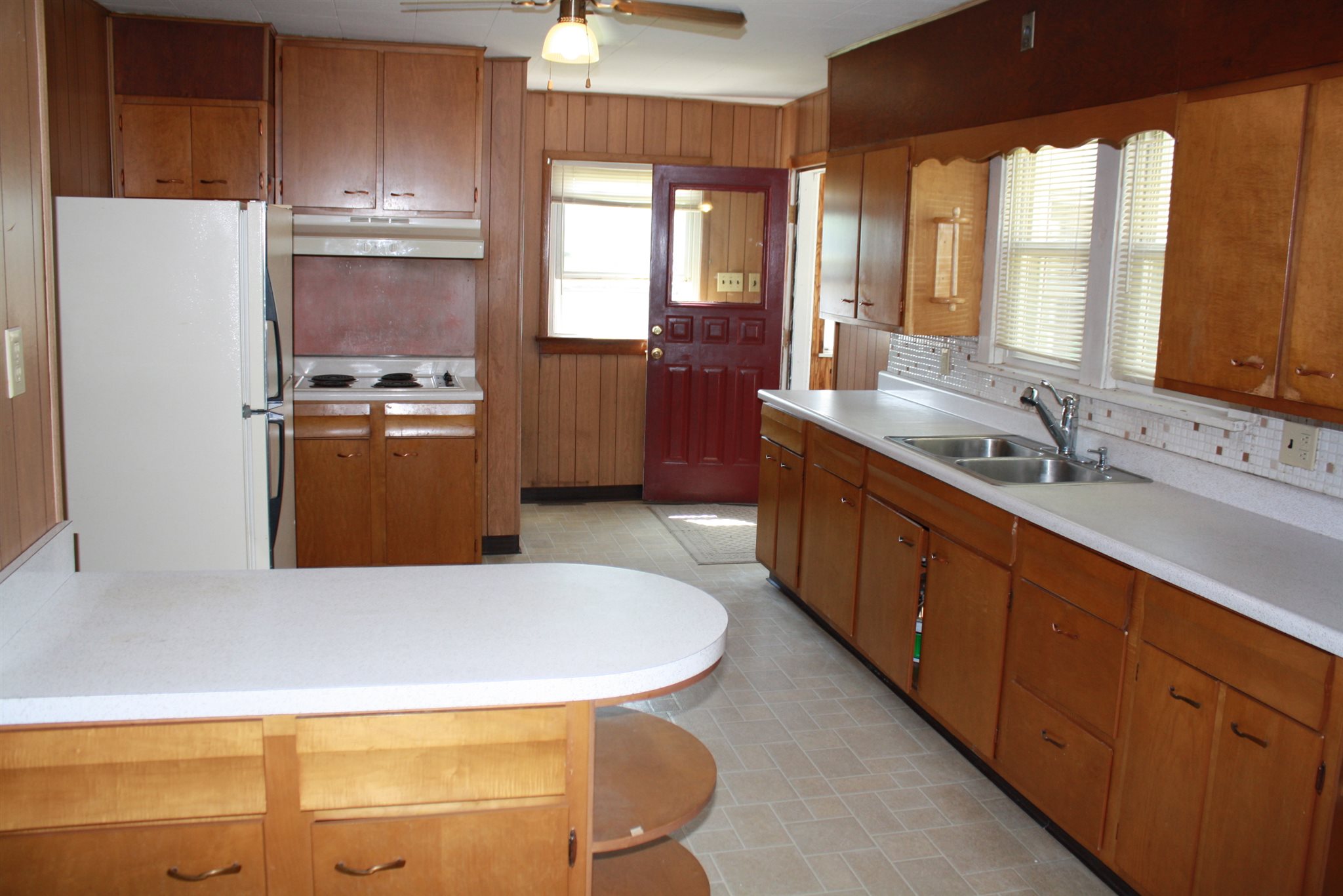 12024 Jefferson Road Mishawaka, IN 46545 - Photo 4 of 27 Gallery Image 4