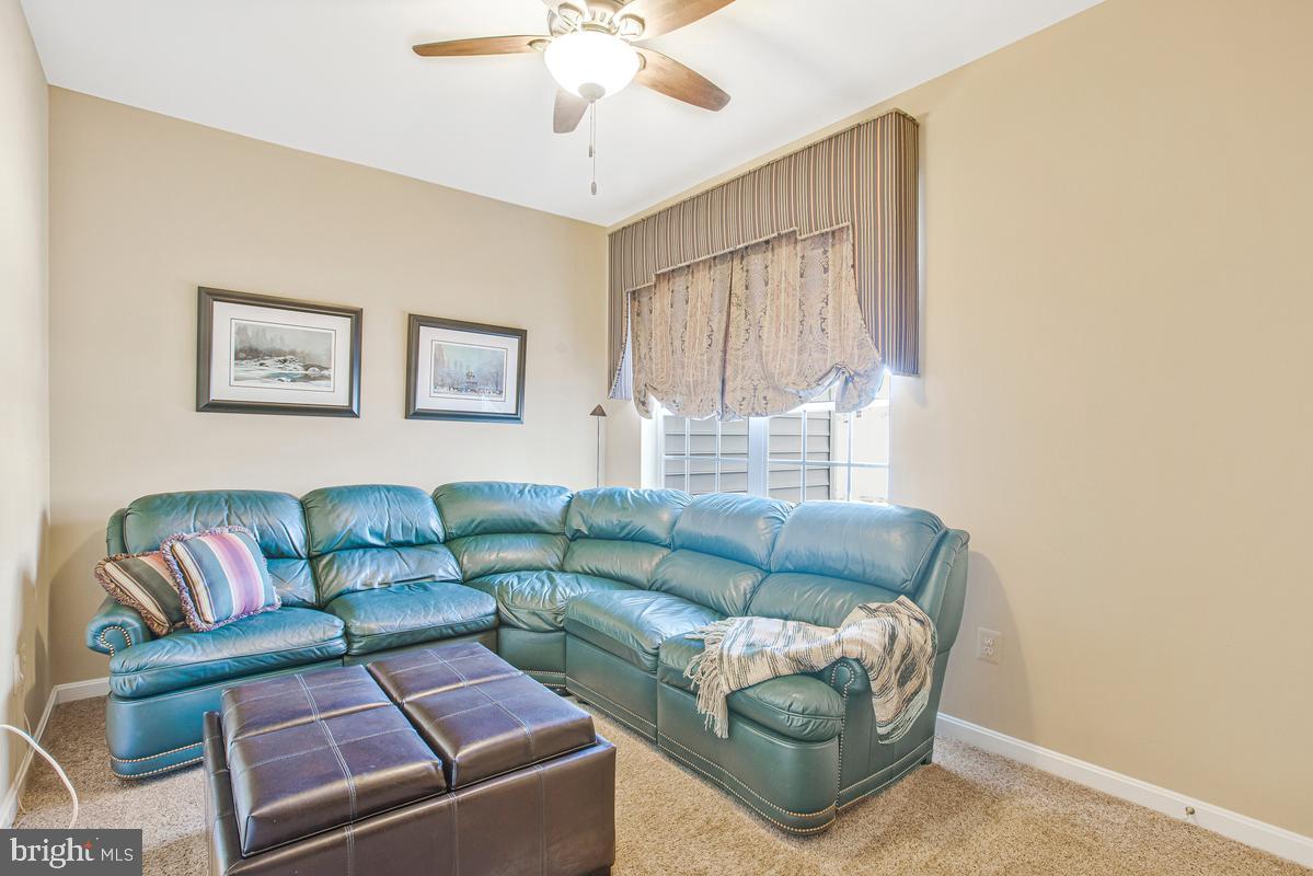 7315 Brookview Road, Unit 207 Elkridge, MD 21075 - Photo 27 of 51 Bedroom 3