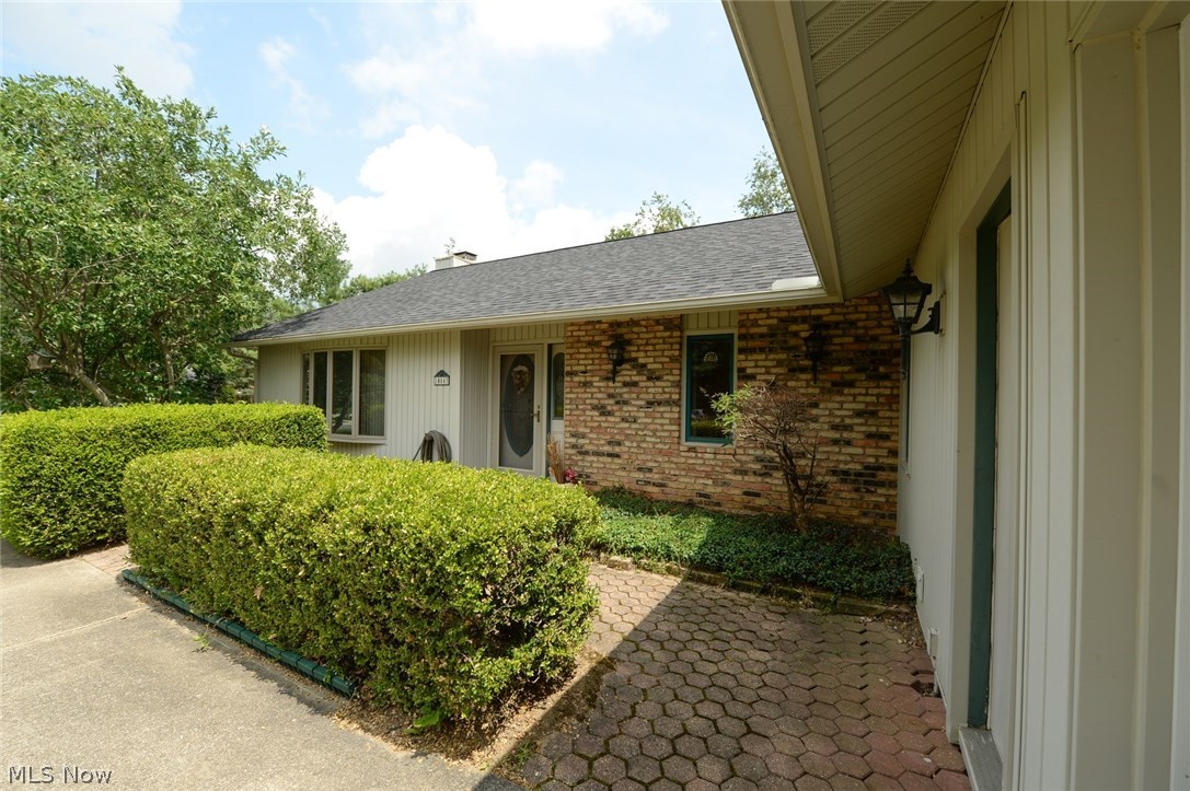 10843 Gate Post Road Strongsville, OH 44149 - Photo 2 of 35 Gallery Image 2