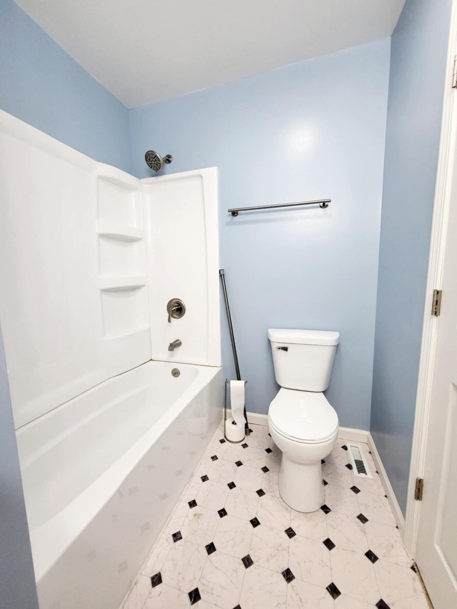 1140 West Wieland Road Lansing, MI 48906 - Photo 18 of 21 b1a2577e-c13c-4263-9e49-cdc0197ec309